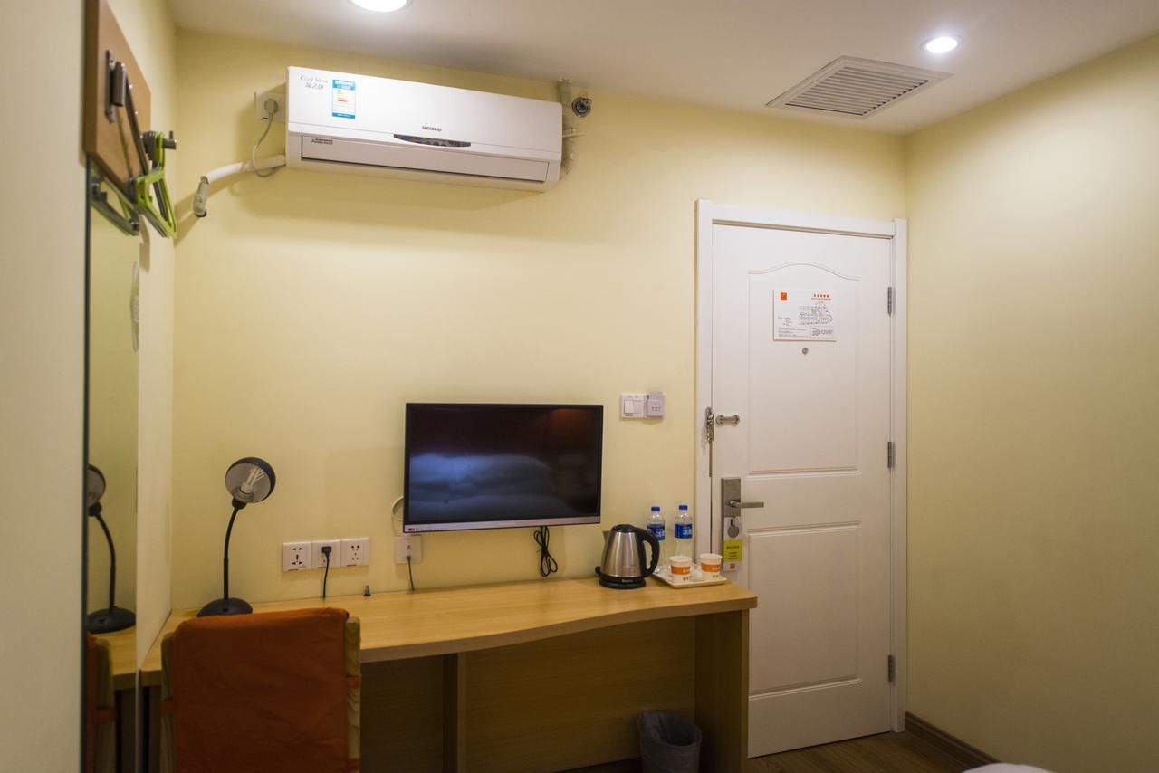 Home Inn Chongqing Jiangbei Airport Shuangfeng Road Exterior foto